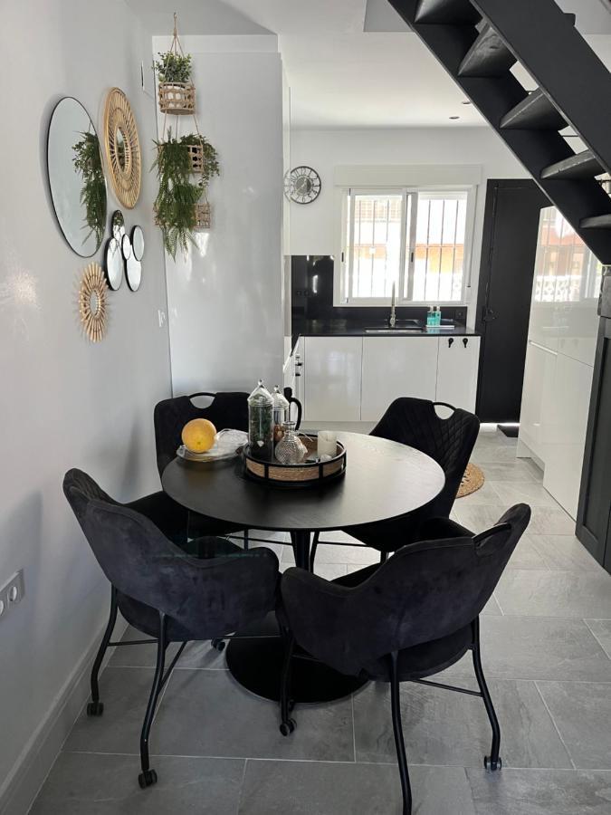 Prachtig Gemoderniseerde Woning Op 250 Meter Van Het Strand Санта Пола Екстериор снимка